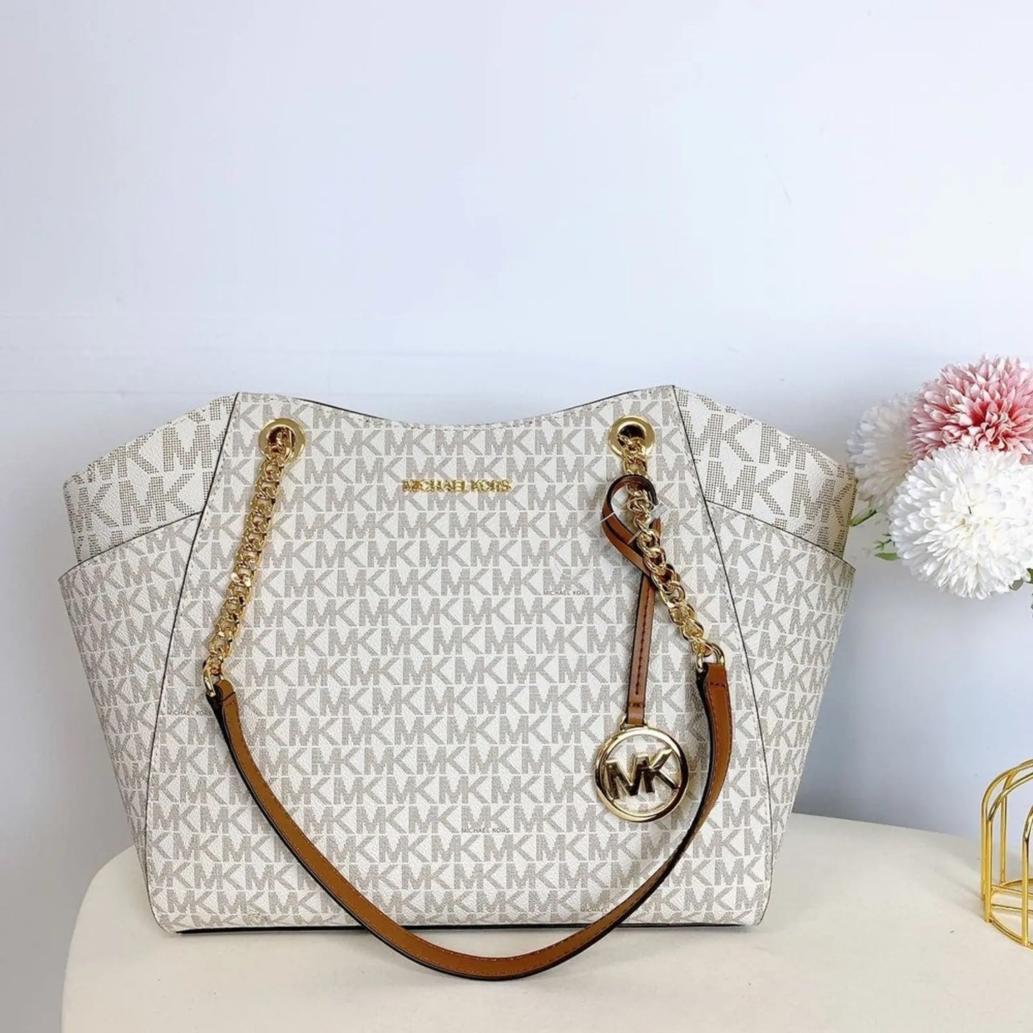 Michael Kors Jet Set Shoulder Bag