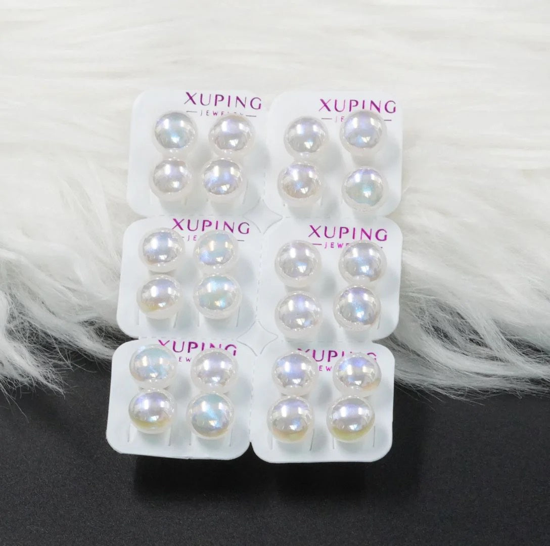 Pearl Knobs