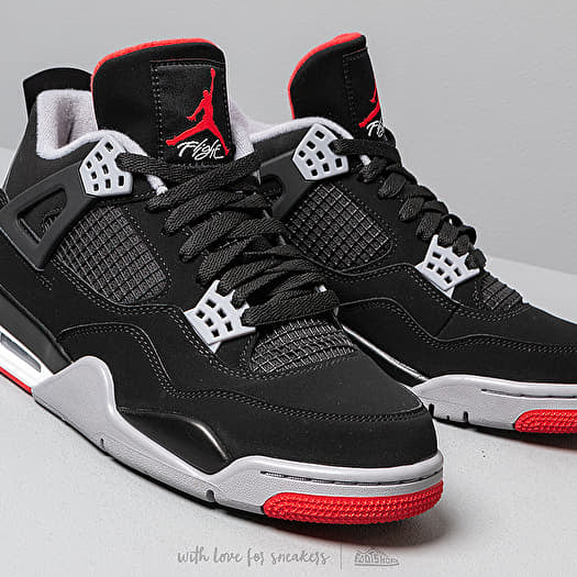 Jordan 4 Retro