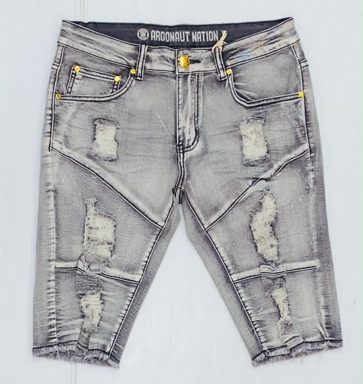 Short Ripped Jeans