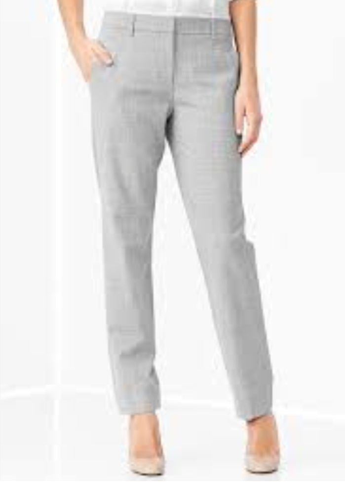 Signature Fit Straight Leg Pants